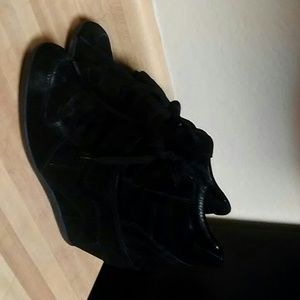 ASH Bowie wedge sneakers boots with lace up.